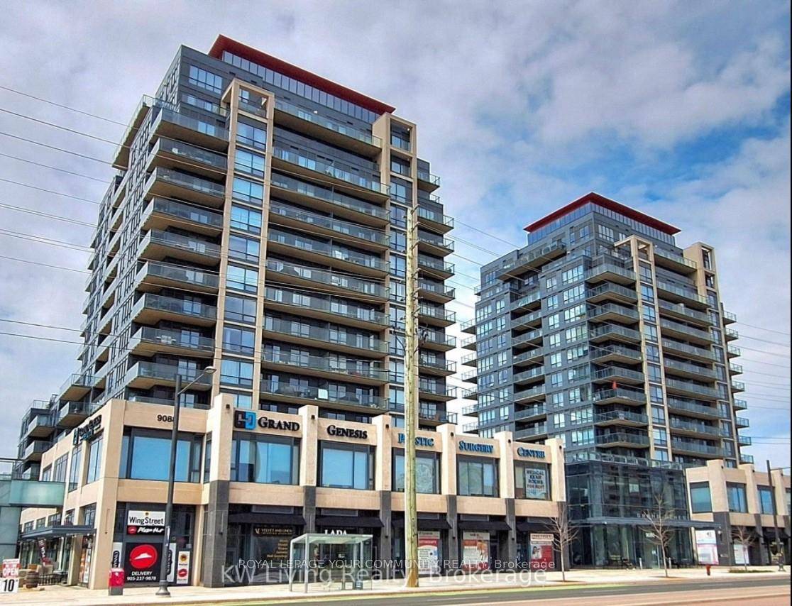 WOW ! ! This Bright, Luxurious, Coveted and Well Designed Corner Suite has Floor to Ceiling Windows.