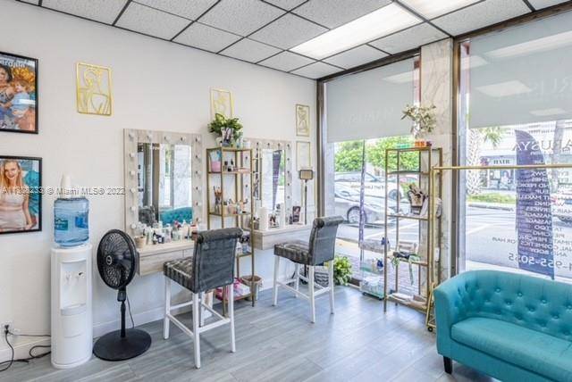 MARUSYA Beauty Salon in North Fort Lauderdale is providing access to high end eyebrow, eyelashes, permanent makeup, face treatment services and nails services at convenient times and affordable price !