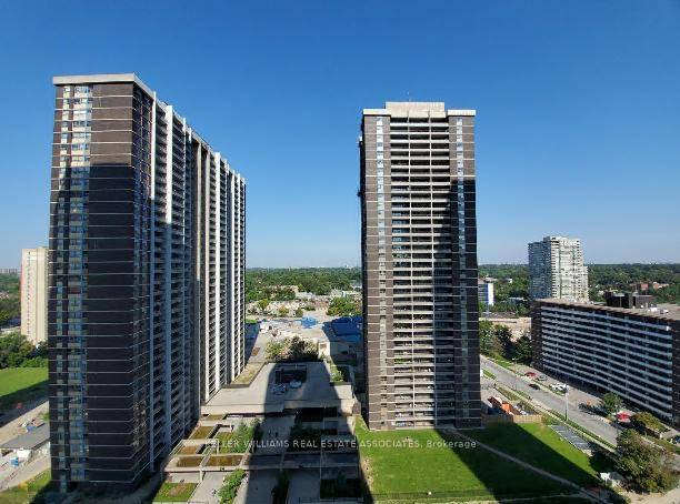 Bright and functional 2 bedroom, 1 bathroom suite located on the 17th floor of the sought after Islington Terrace by Tridel.