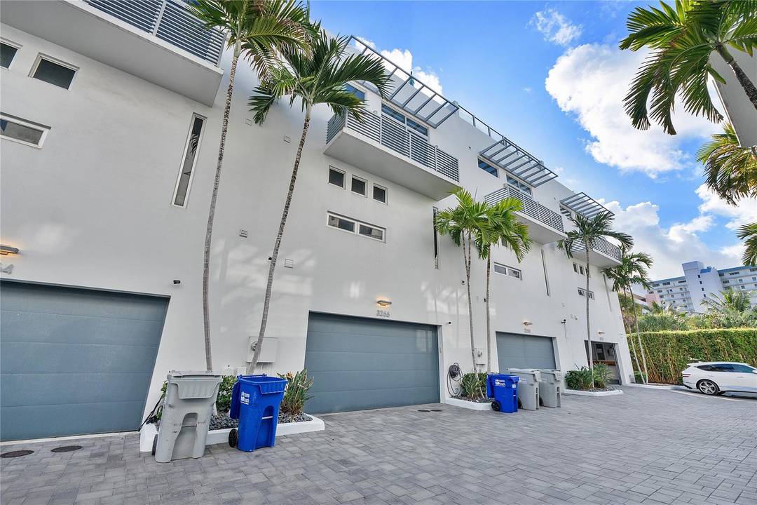 Completely upgraded 3 story townhome in the gated Palm Cove community of Pompano Beach just one block to the beach.