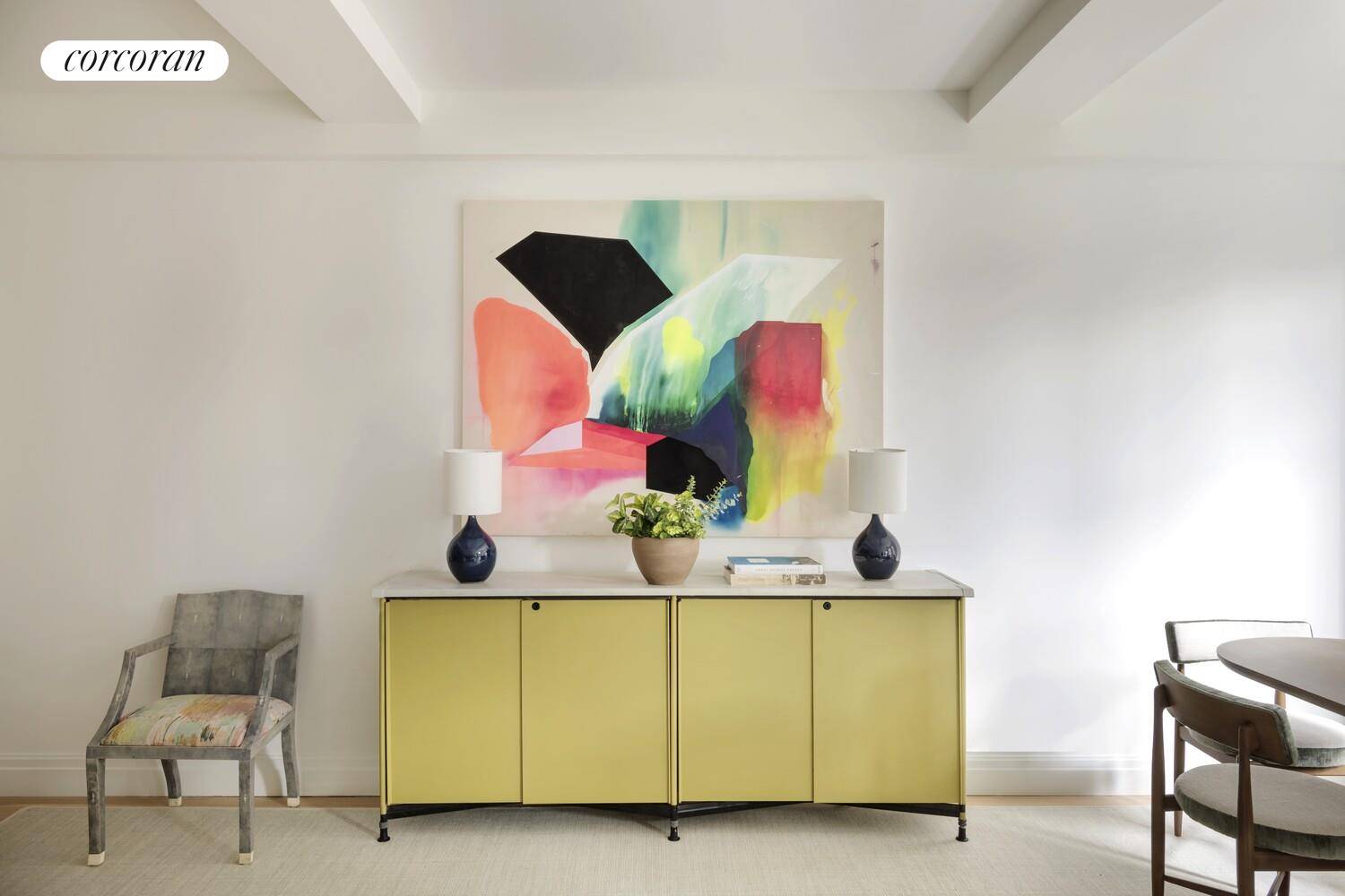 Designed by renowned architect and designer Thomas Juul Hansen, Residence 5H is a premium south facing two bedroom, two bathroom with powder room overlooking the tree lined streets of the ...