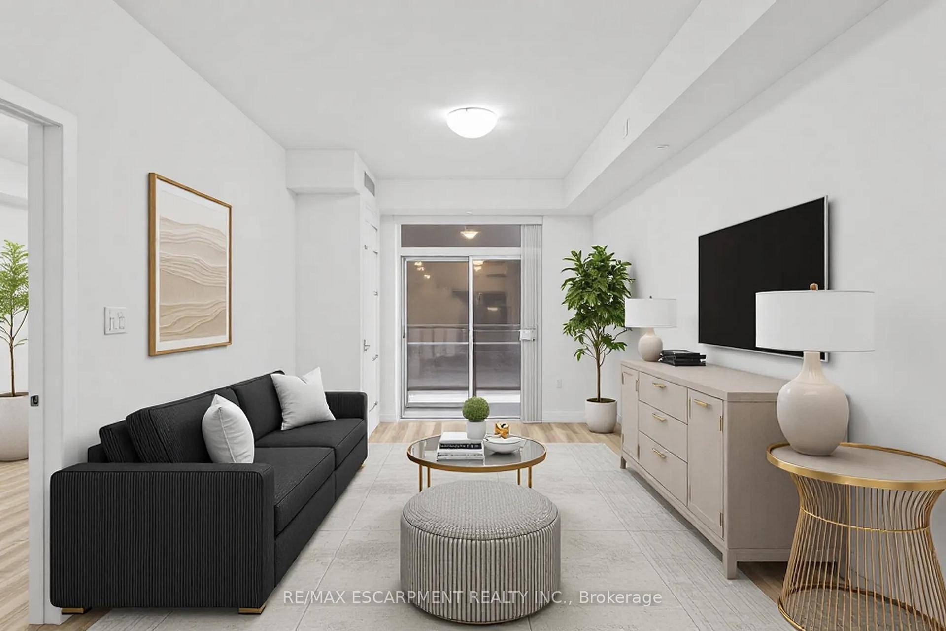 Welcome to this beautifully designed 1 bedroom den condo in the highly sought after Trend 1 building by New Horizon, located at 450 Dundas Street East in the heart of ...