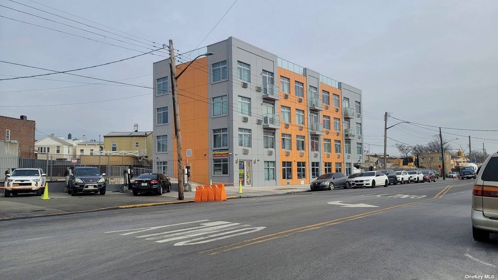 Tremendous investment and Excellent Location 4 Story 2021 construction 21 Unit Apartment building.