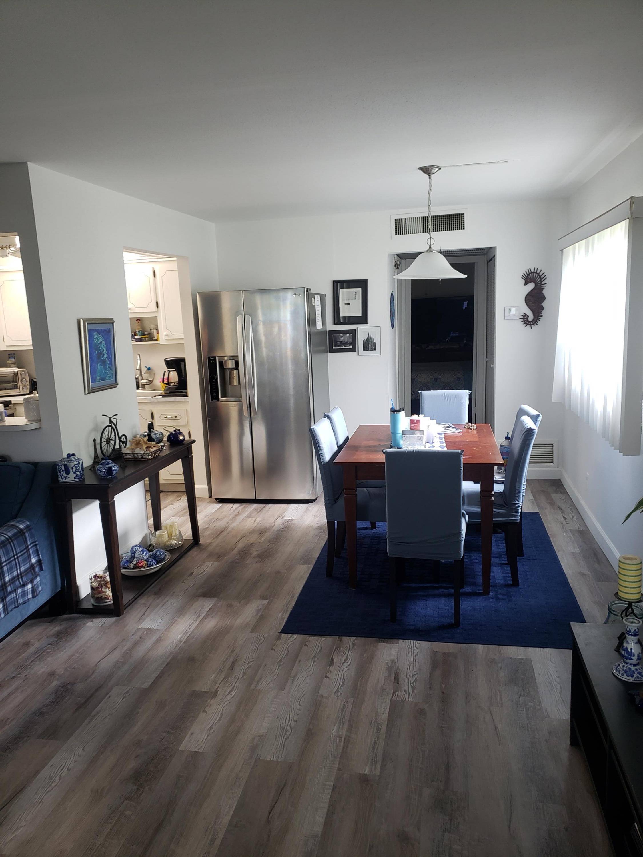 Nice 1st Floor Kings Point 1 bedroom Condo, new flooring throughout, Additional Storage closet on Screen Patio.