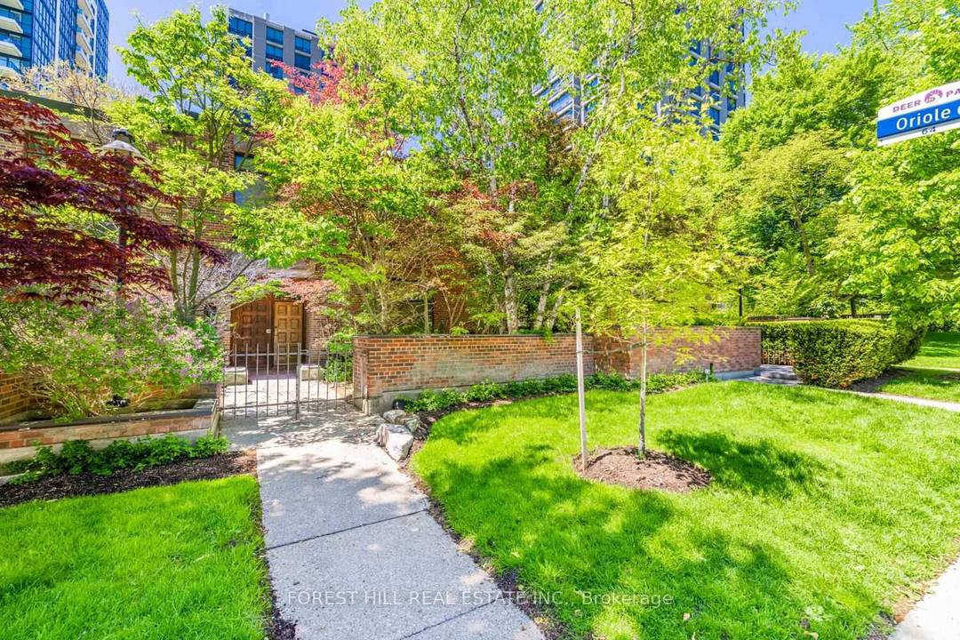 A rare and much desired condominium townhouse at the renowned Lonsdale !