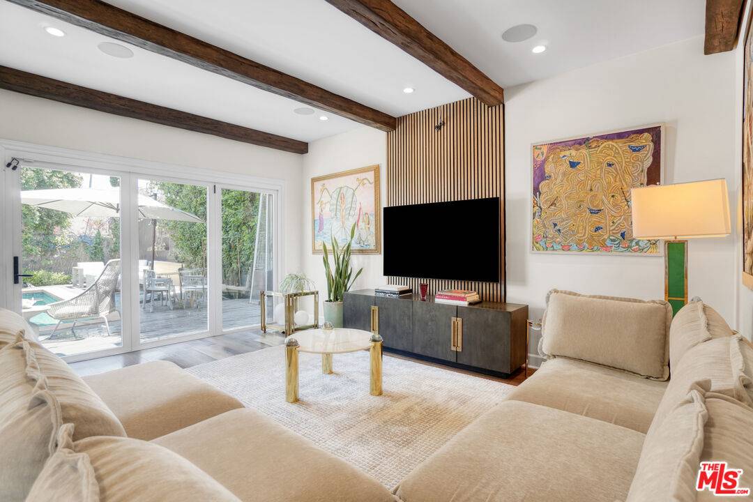 1042  S Stanley Ave 4BR La