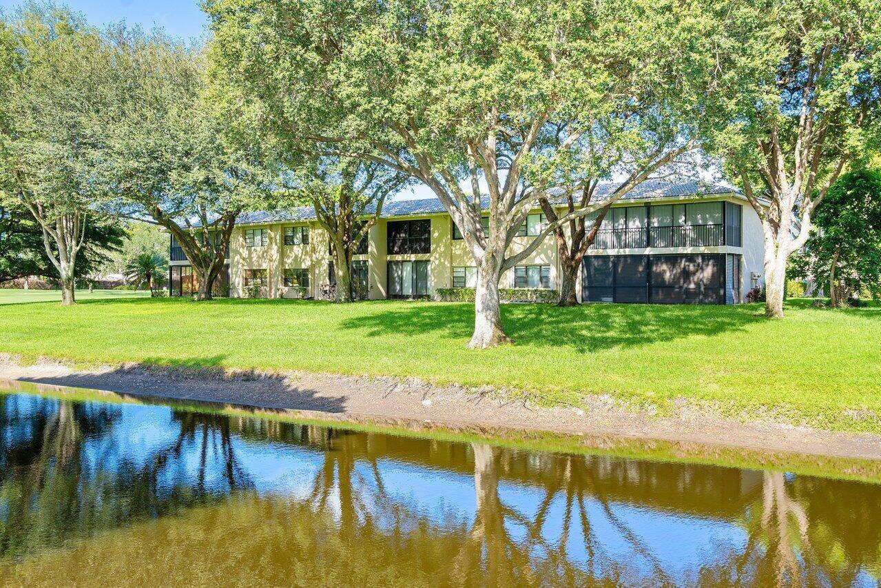 Turnkey 2 Bedroom Condo with Sunset Lake Views.