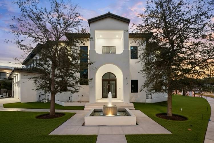 Introducing an extraordinary custom estate in the coveted Boca Villas neighborhood referred to as The Golden Triangle just moments from world class dining, shopping, and entertainment at Mizner Park and ...