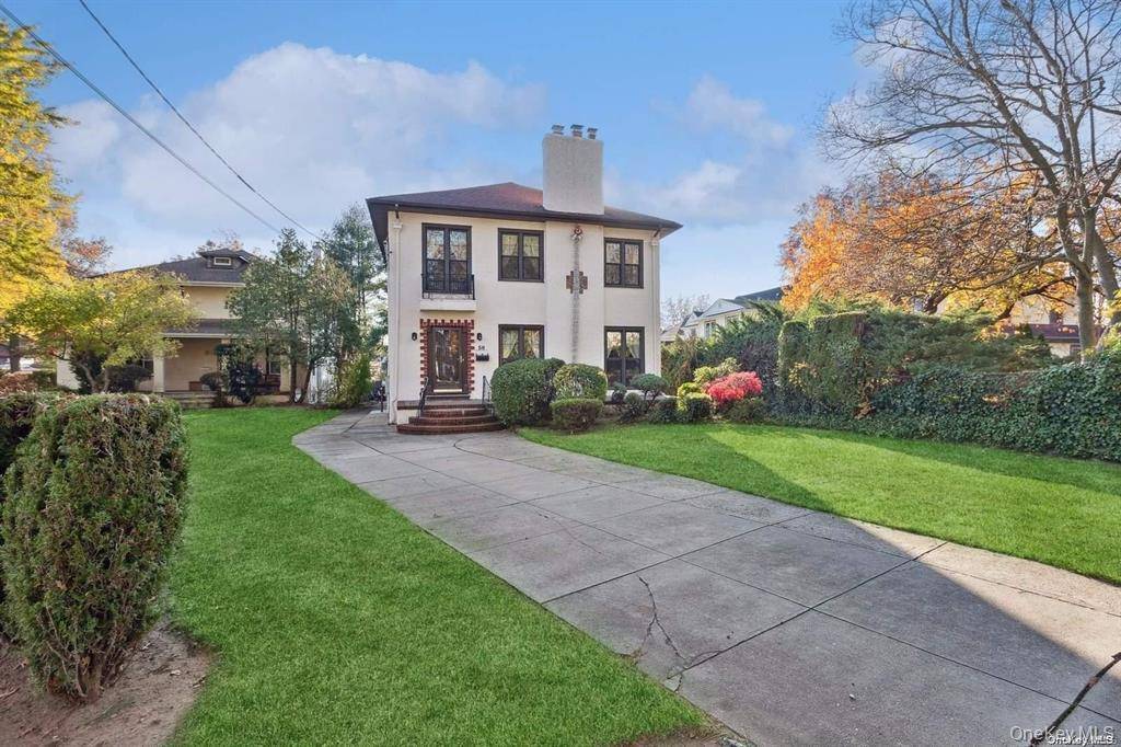 Please welcome 56 Floral Parkway in the Elite Center of the Village of Floral Park with over 3, 000 square feet internally on 62x199 property !