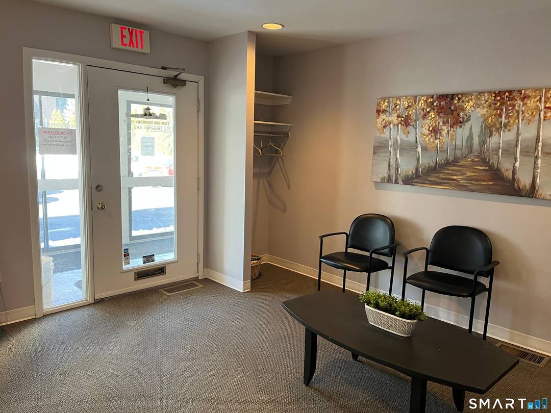 Prime 1st Floor Downtown Commercial Medical Space 4, 600 Sq.