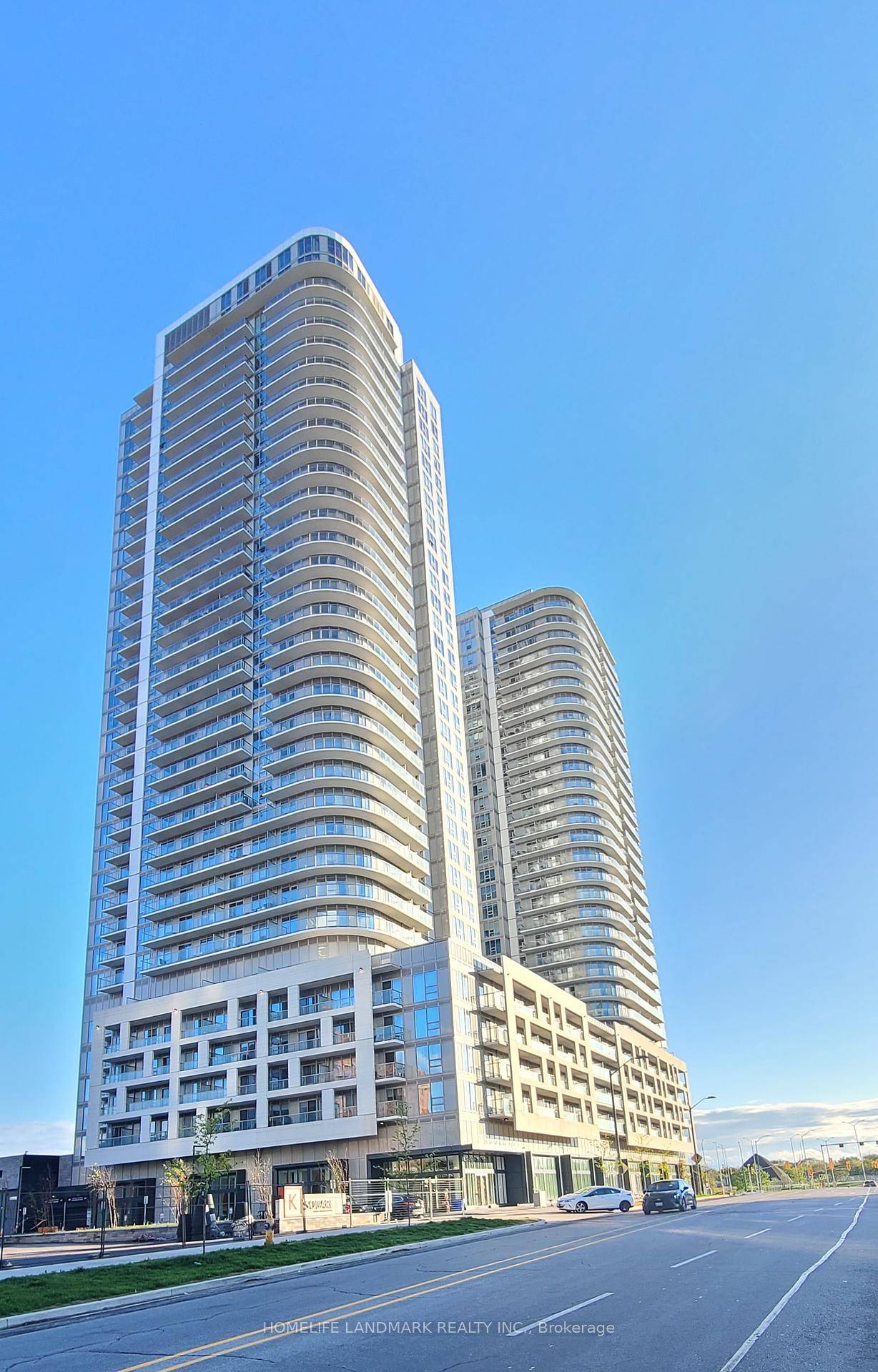 Welcome to contemporary comfort in this beautifully designed 1 1 bedroom condo located in a brand new building !