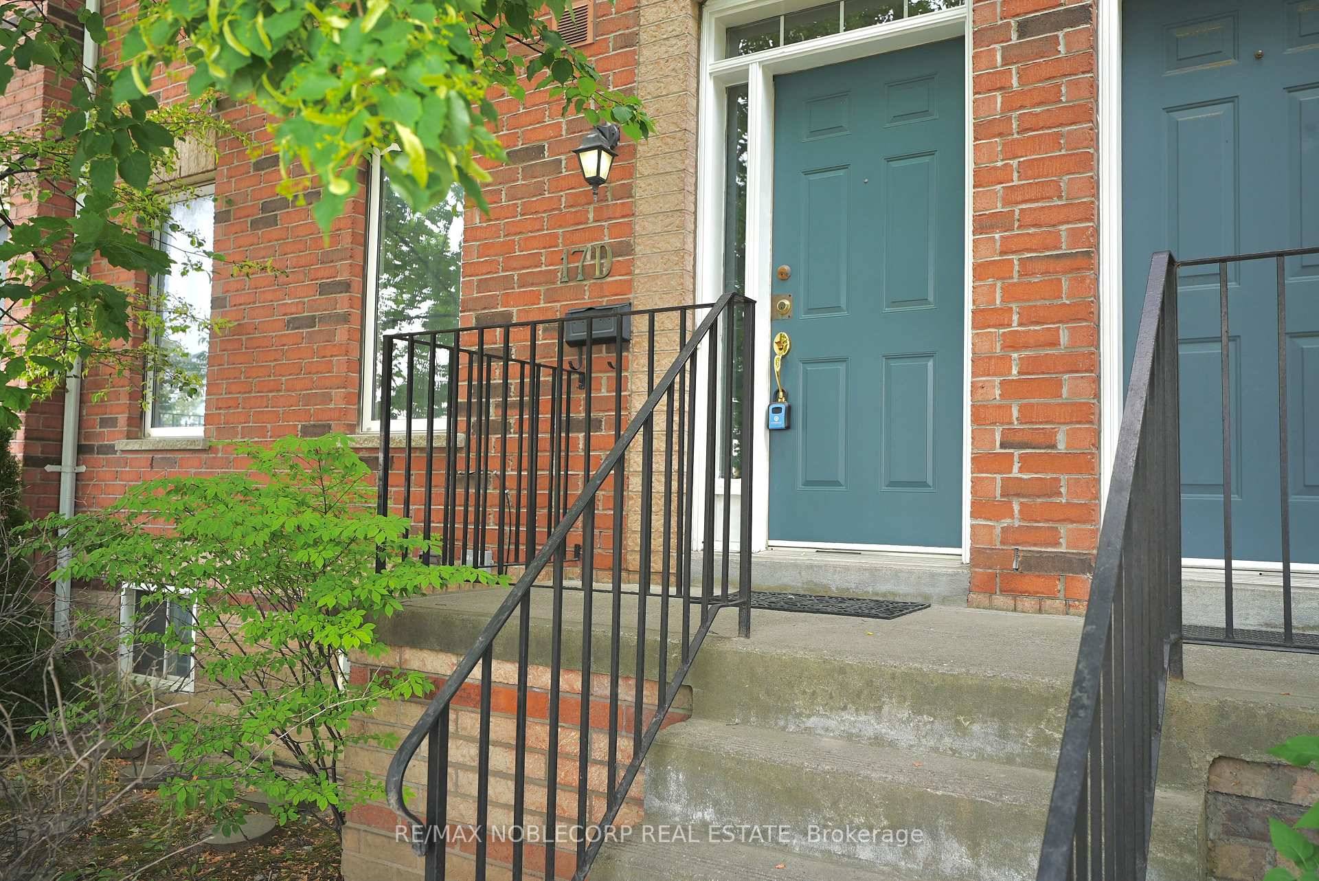 Stylish, Sun Drenched Townhome with Double Car Garage in Prime East York Steps to the New Ontario Line !