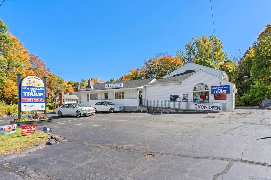 Bring your business to one of Vernon's most visible and convenient locations !