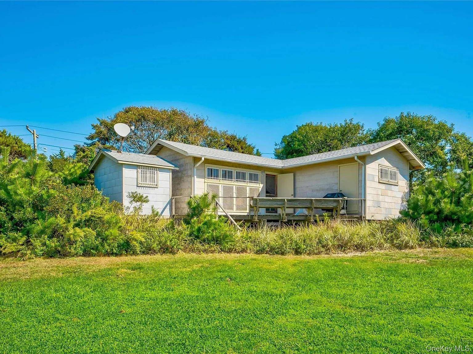 WELCOME TO 17 SUPERIOR STREET, OCEAN BAY PARK !