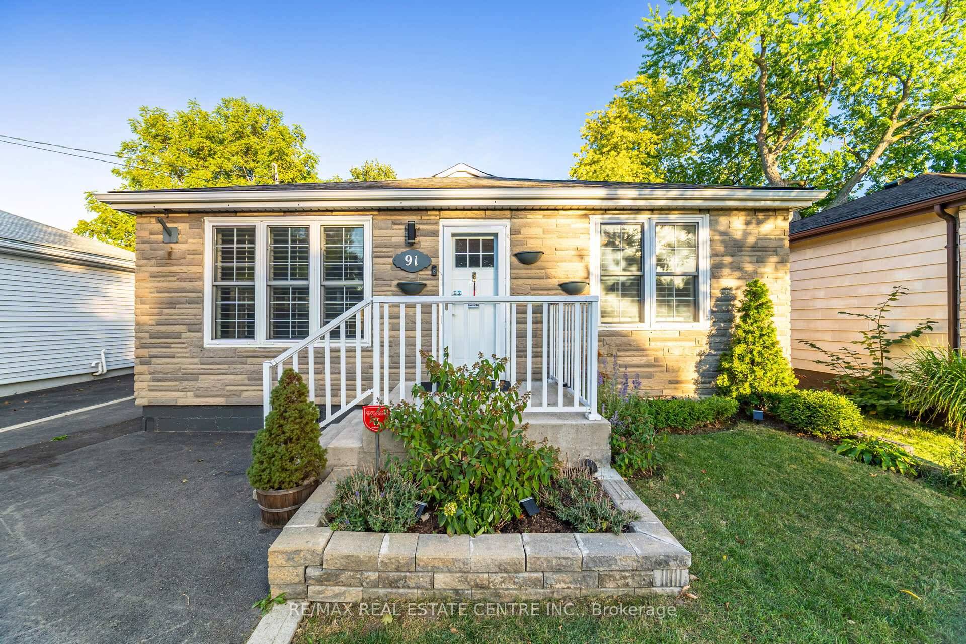 Welcome to 91 East 44th St.