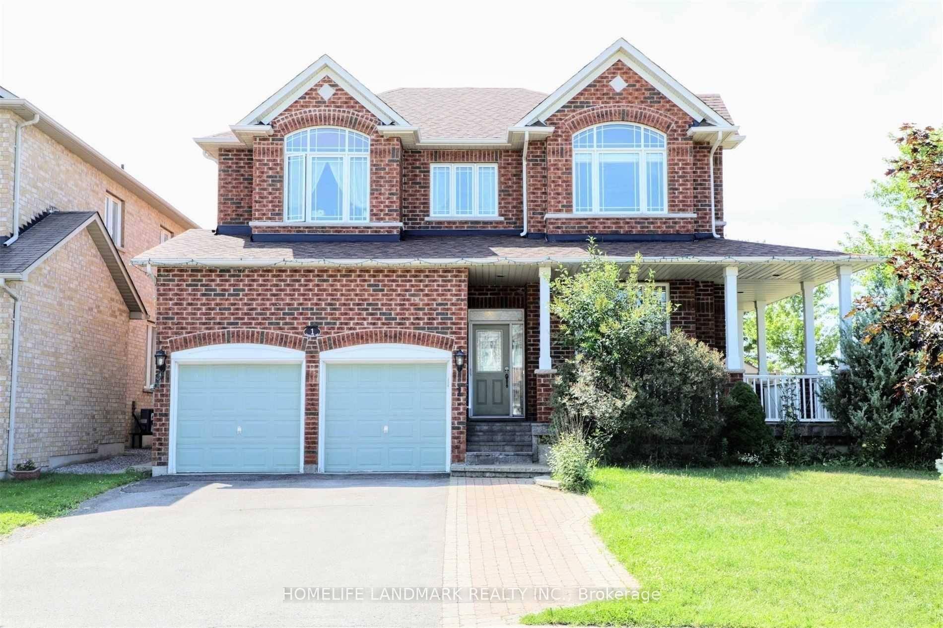 STUNNING 4 BEDROOM, 4 BATH DETACHED HOME IN AURORAS HIGHLY DESIRABLE BAYVIEW NORTHEAST COMMUNITY !