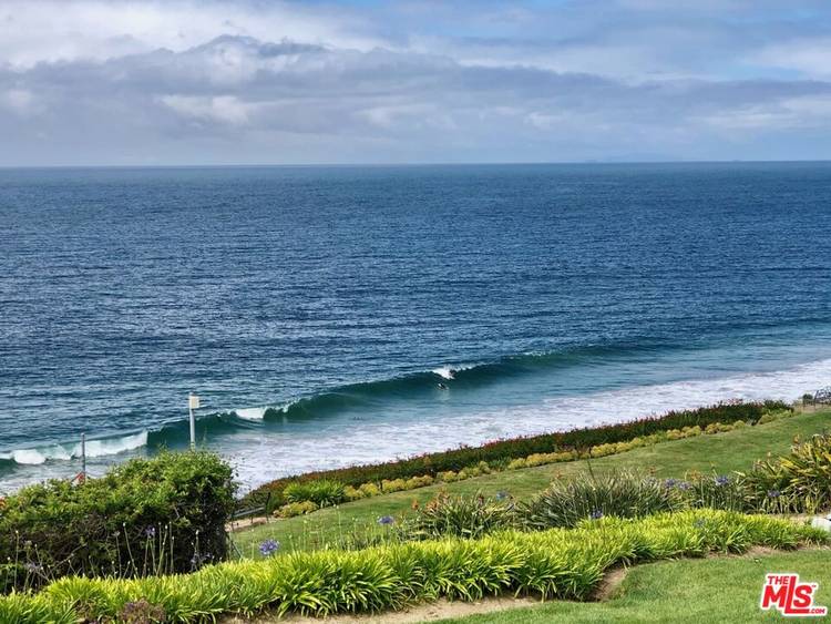 6805   Shearwater Ln 3BR Malibu La