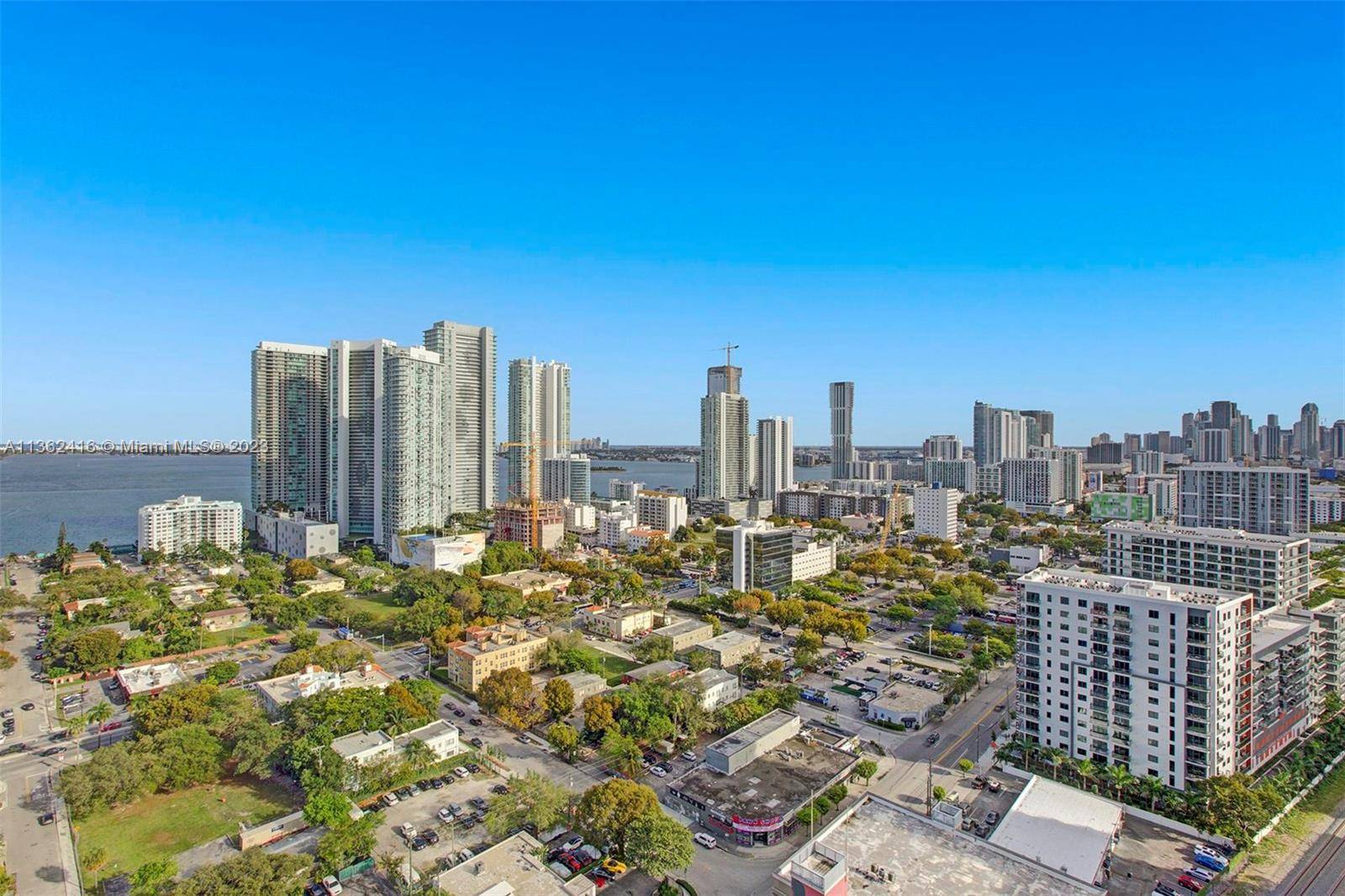 NEW MIDTOWN MIAMI EXCLUSIVE BUILDING !