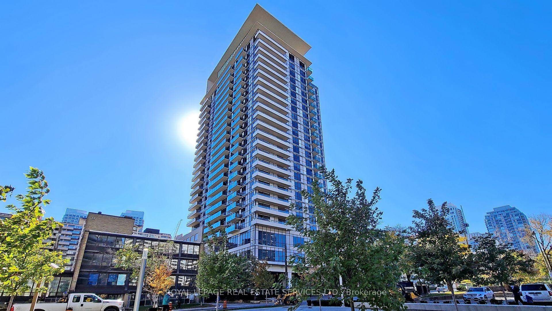 Welcome To 25 Broadway Avenue 1806 !