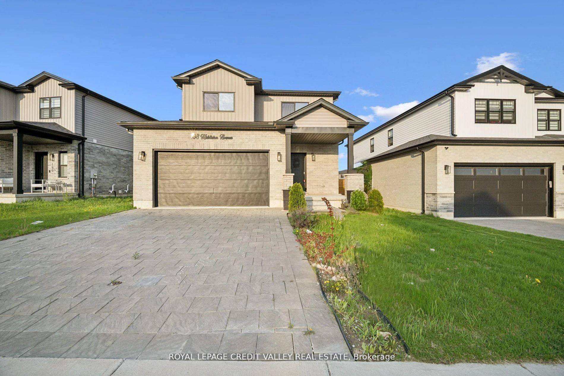 This beautiful detached home features 3 bedrooms and 3 bathrooms, perfectly situated in a newly developed, family friendly neighborhood.