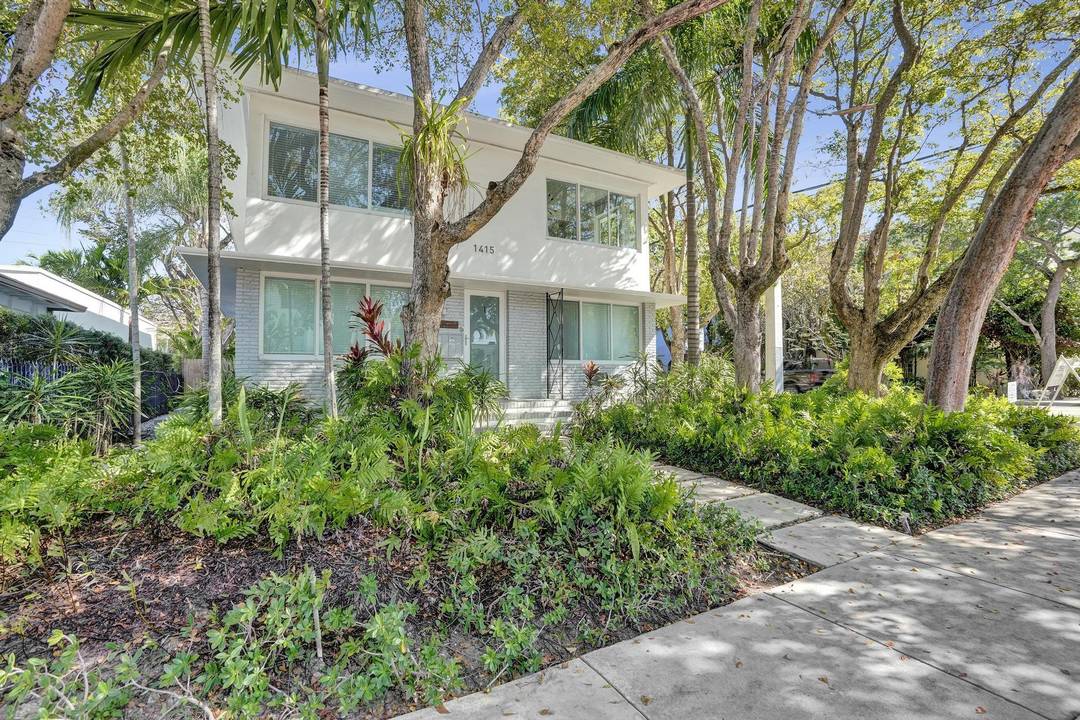 Rare investment opportunity just steps from Las Olas Boulevard in Fort Lauderdale.