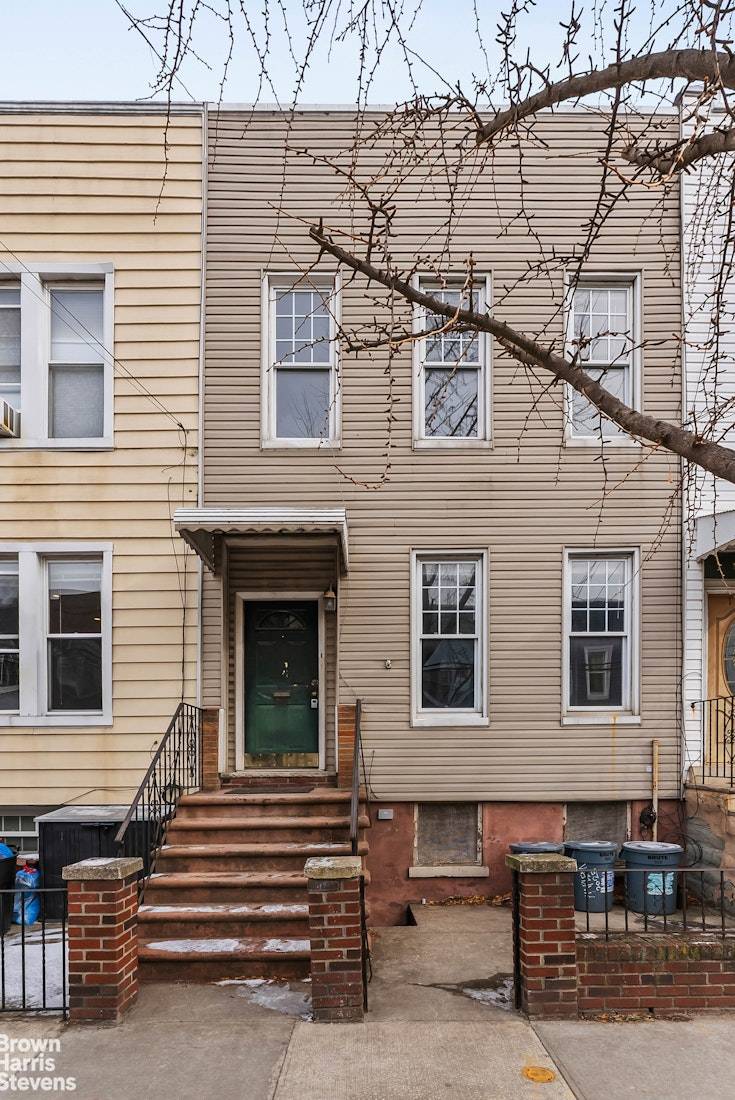 Now is your chance to design your very own home in Greenpoint.