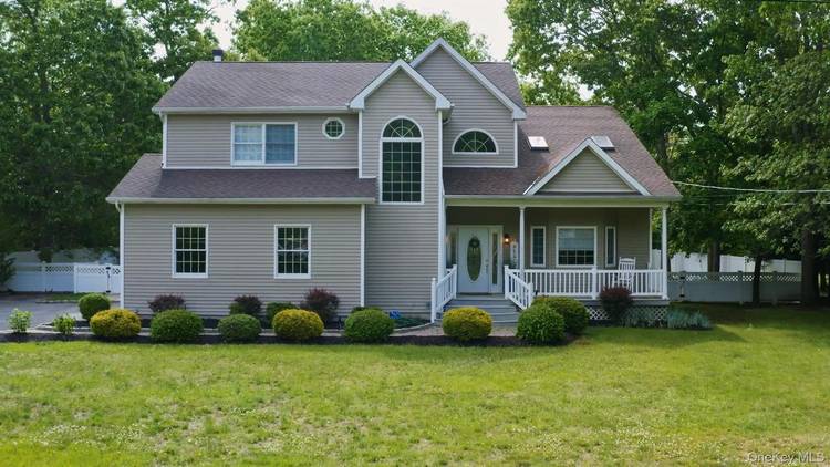 Available annually or seasonally, this home is the perfect blend of serenity, style, and comfort where no detail has been overlooked.