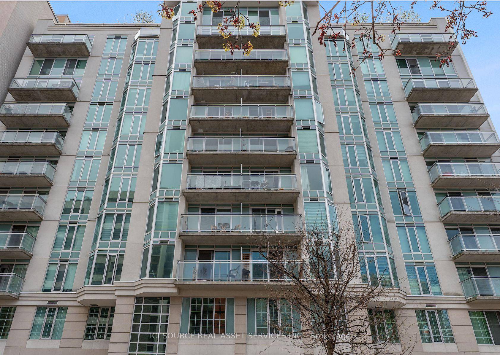 1 Bedroom 1 bathroom condo located in the heart of downtown Ottawa.