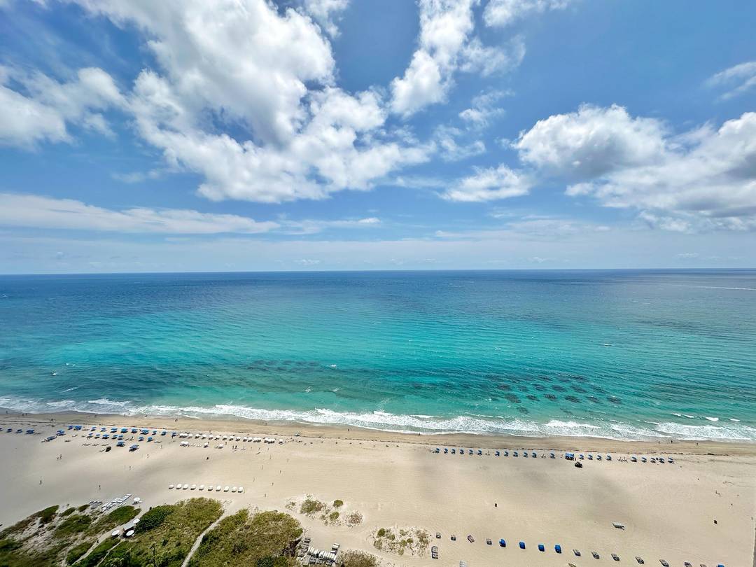 Spend 2027 winter season with a front row seat to the beautiful turquoise Atlantic !
