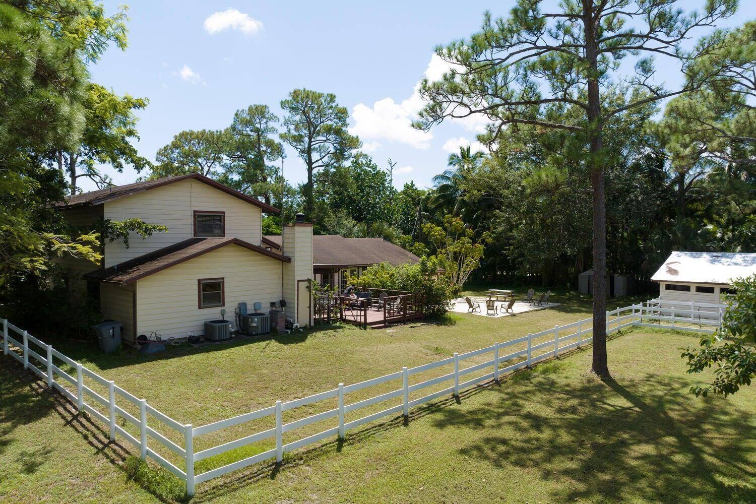 Bring your Horses, Boat, or RV !