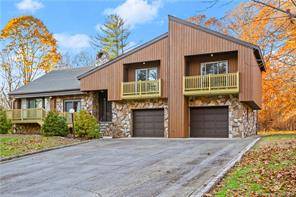 Welcome to 60 Deepdene Rd in Trumbull Ct, this contemporary home truly has it all.