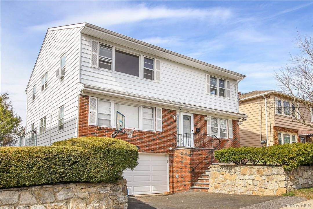 Beautifully Updated 3 Bedroom 2 full bath Rental in West Harrison Welcome to this stunning second floor apartment in a well maintained multifamily home.