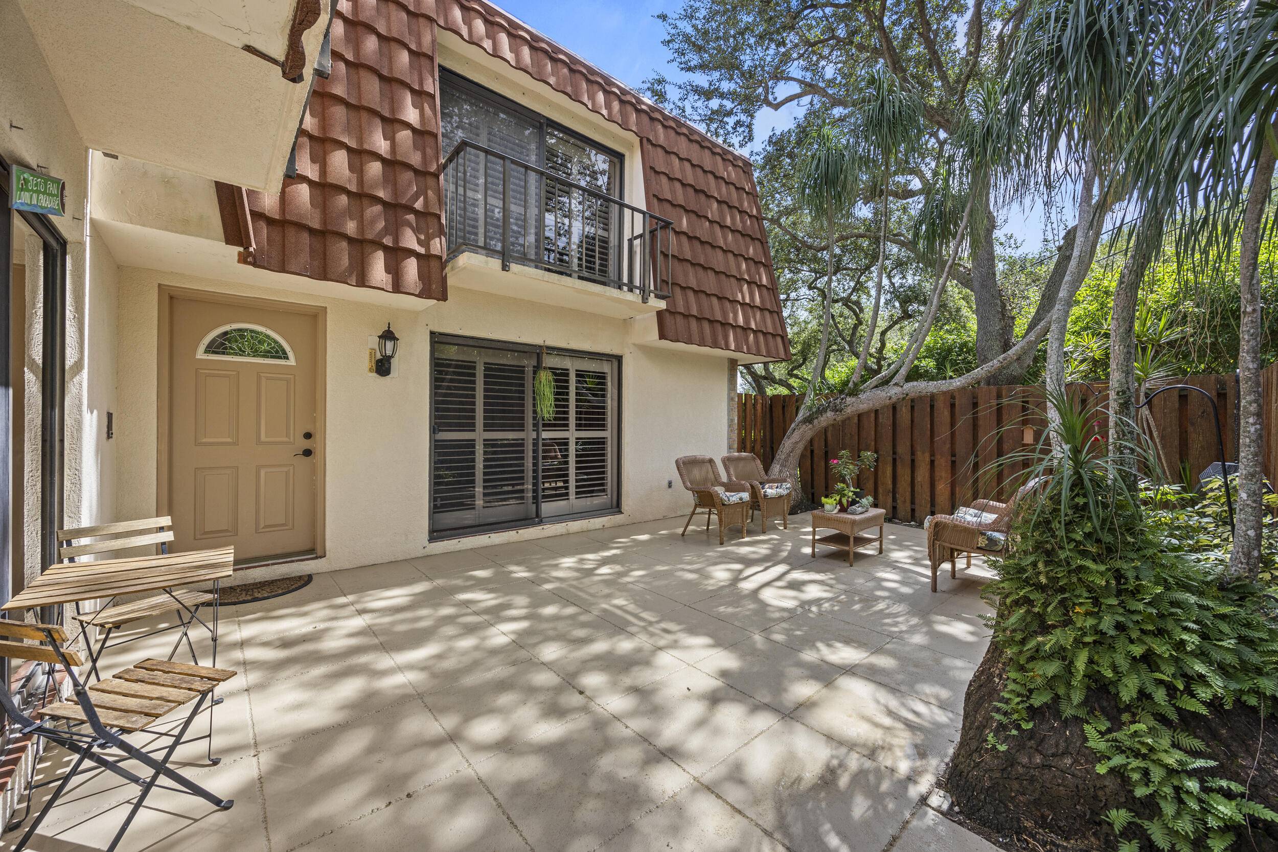 Have you ever wanted to live minutes from Downtown Delray The Beach, while feeling completely private and secluded from the outside world ?