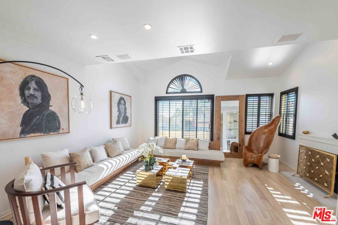 6465 Zuma View Pl 3BR Malibu La