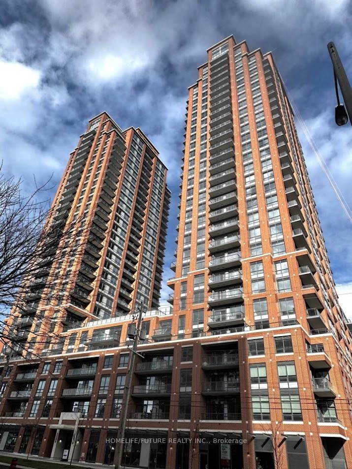 Brand New 1 Bedroom Den Suite At Pinnacle Toronto East !