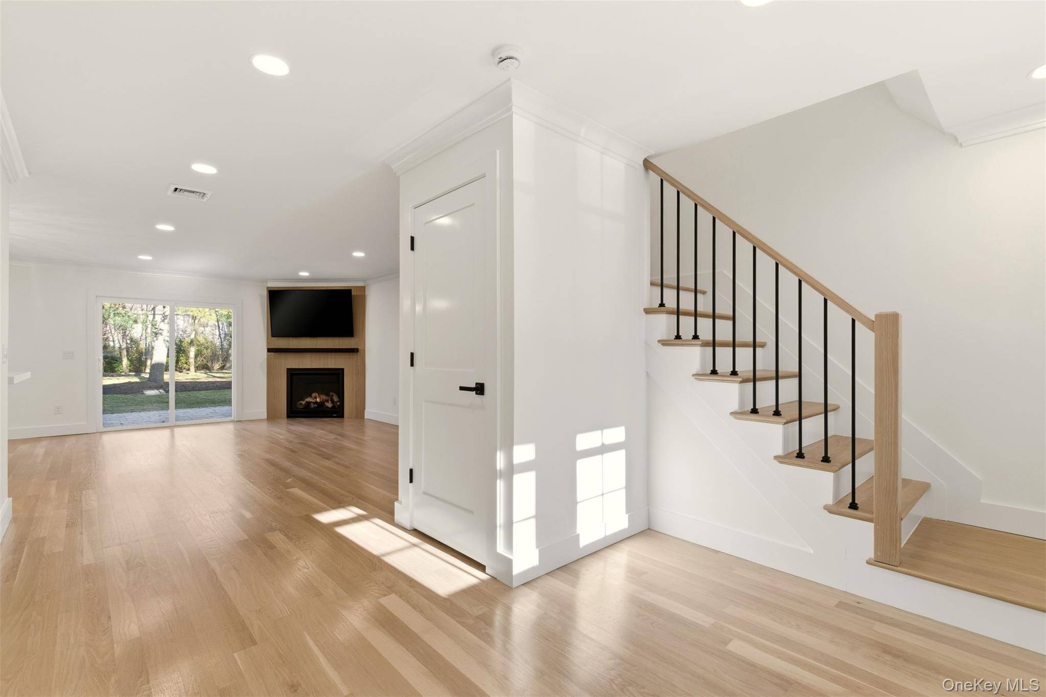 Welcome to 11 Plantation Drive, a brand new construction condo located within the Smithtown School District.