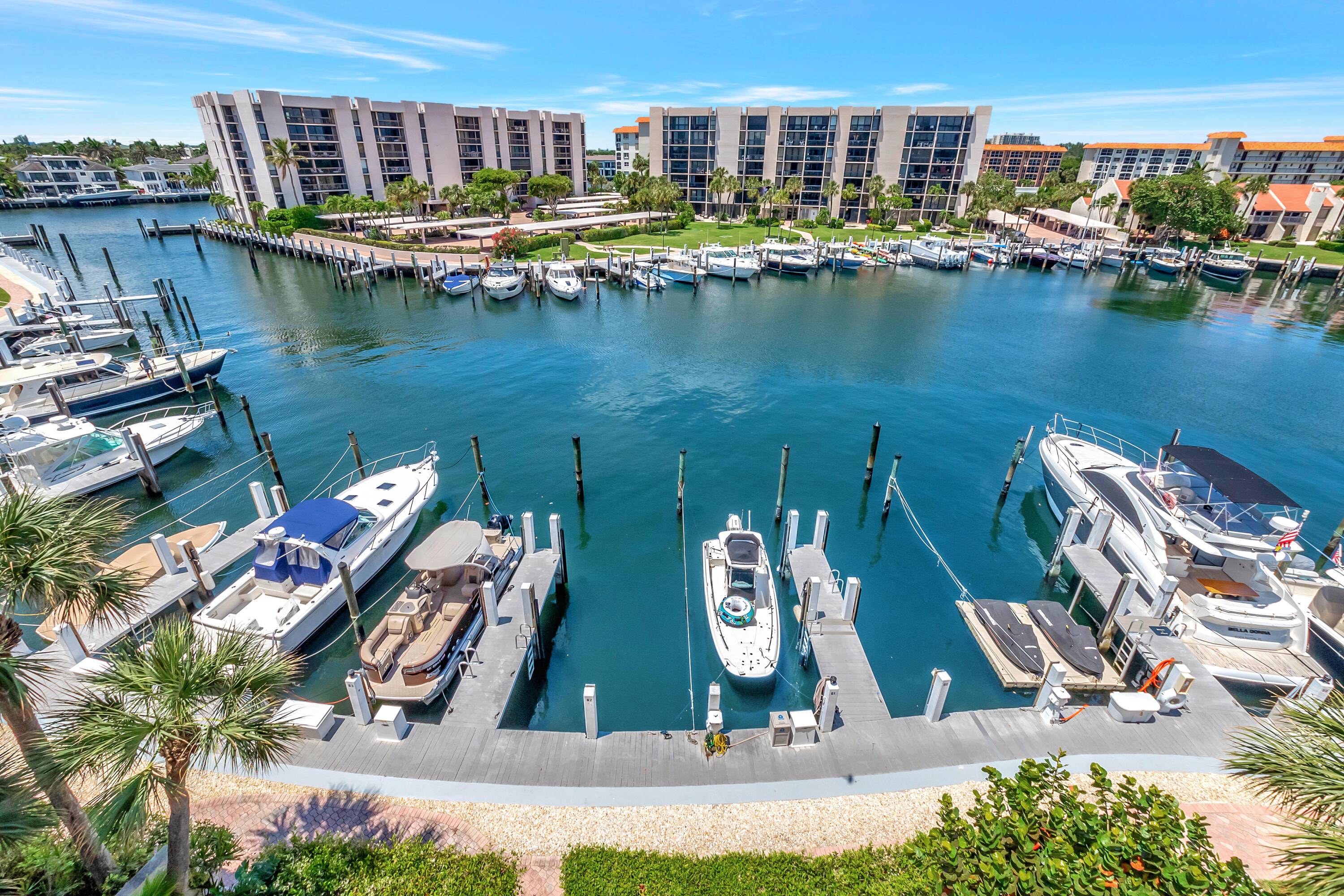 MAGNIFICENT VIEWS OF THE YACHTS, MARINA AND INTRACOASTAL OCEAN VIEW SPLIT CORNER 2 BEDROOM 2 BATH CONDO WITH 1, 215 SQ.
