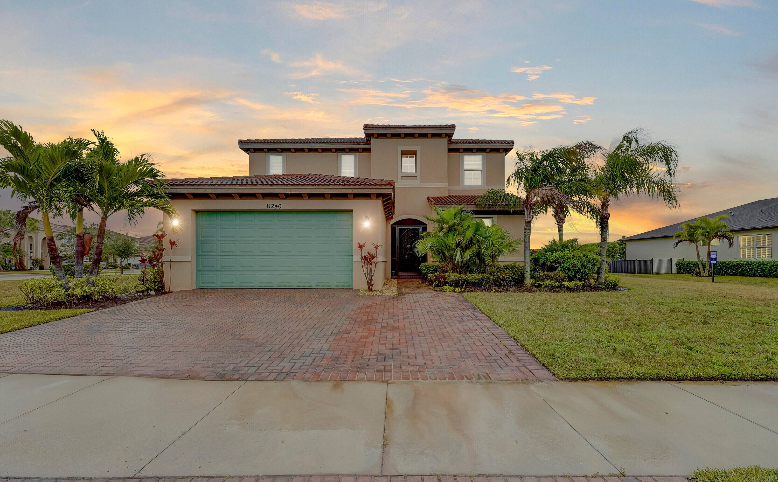 Discover spacious living in this 3 bedroom den, 2.