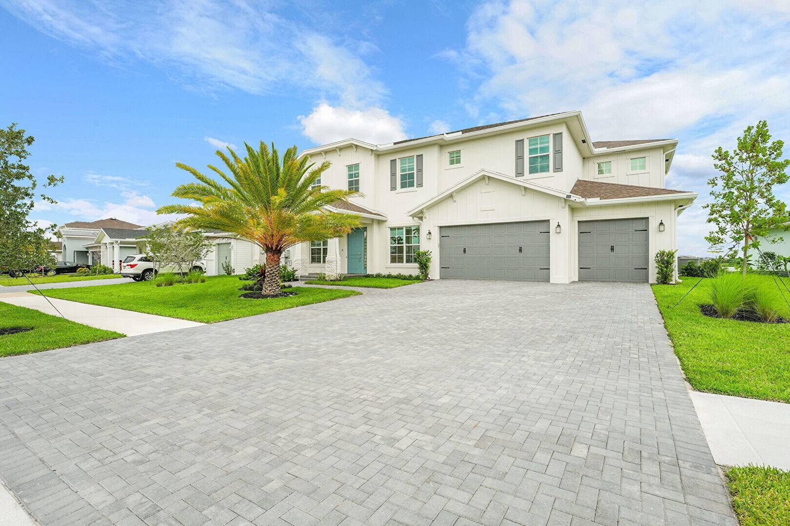 Seasonal waterfront rental brand new, fully furnished, and turnkey.