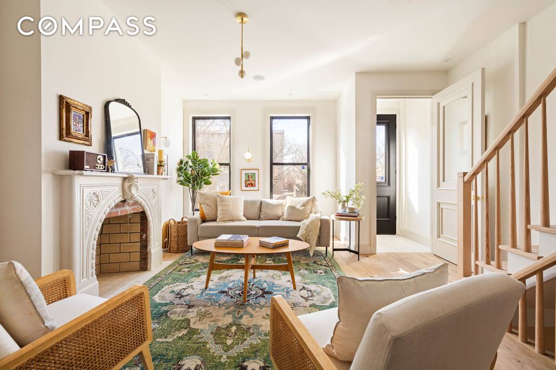 Originally built in 1899, this fully renovated single family townhouse offers a thoughtful blend of classic detail and contemporary finishes.