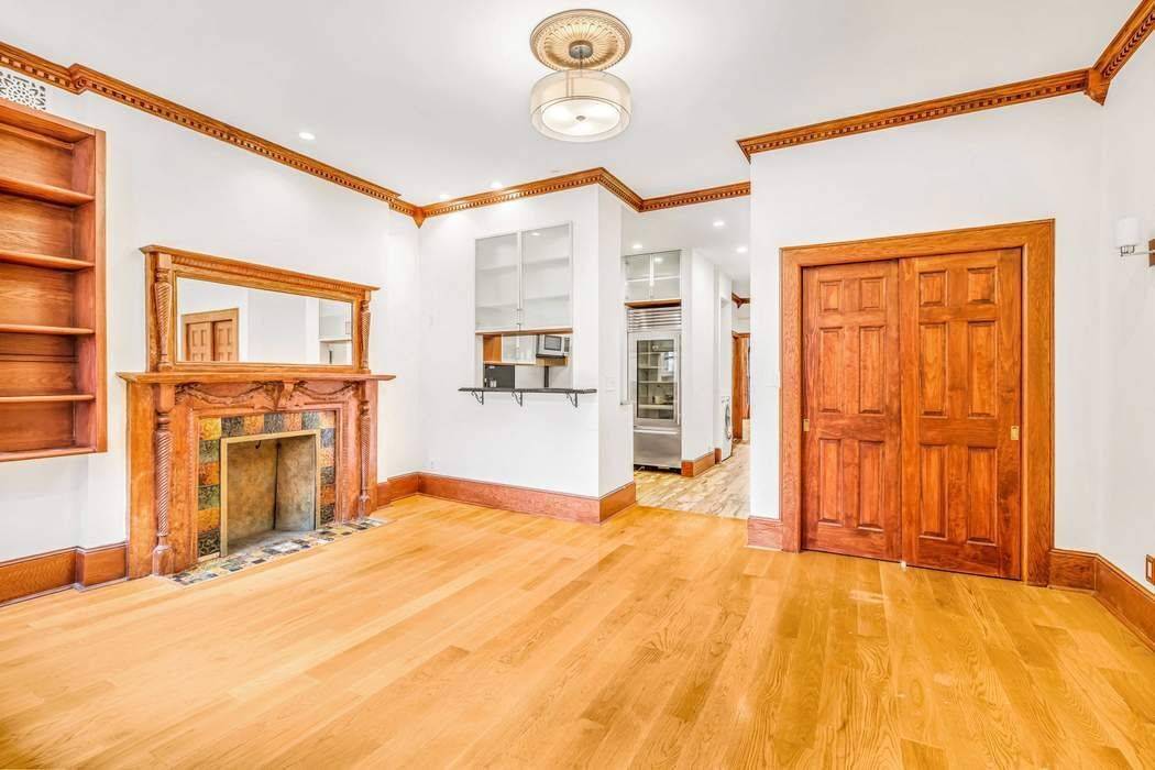 Beautiful and totally renovated three bedroom two full bath apartment in gorgeous and very well kept Townhouse just moment from Central Park West with only three other units in the ...