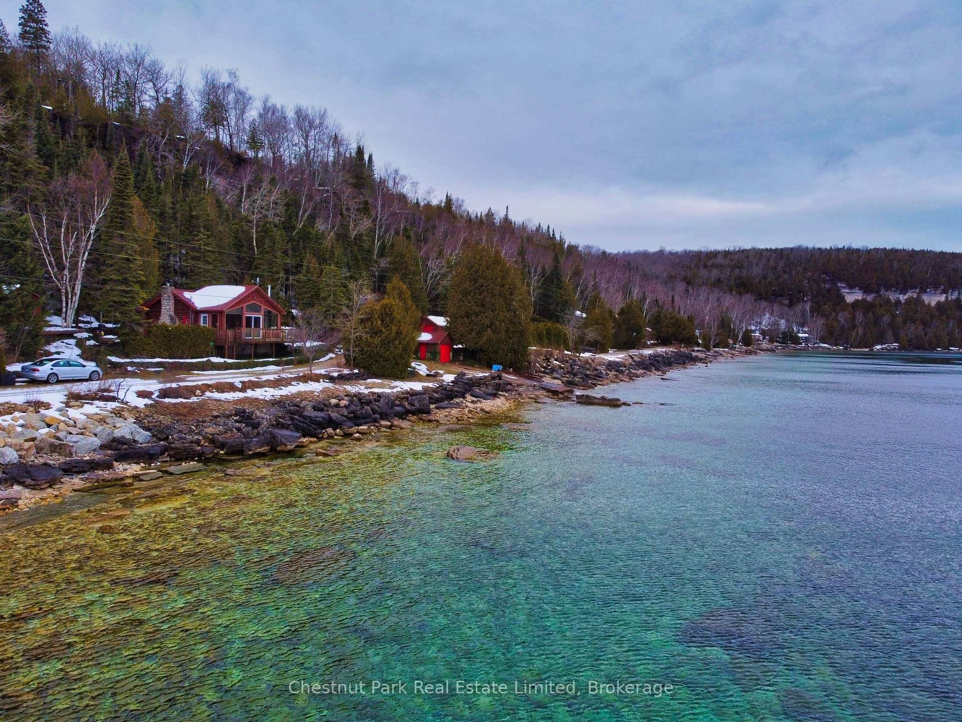 SPECTACULAR GEORGIAN BAY VISTAS !