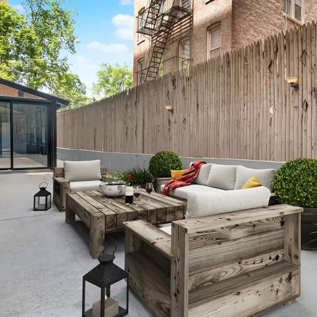 This special 2 bedroom residence with huge private outdoor space and in unit laundry on the Upper West Side is an absolute must see !