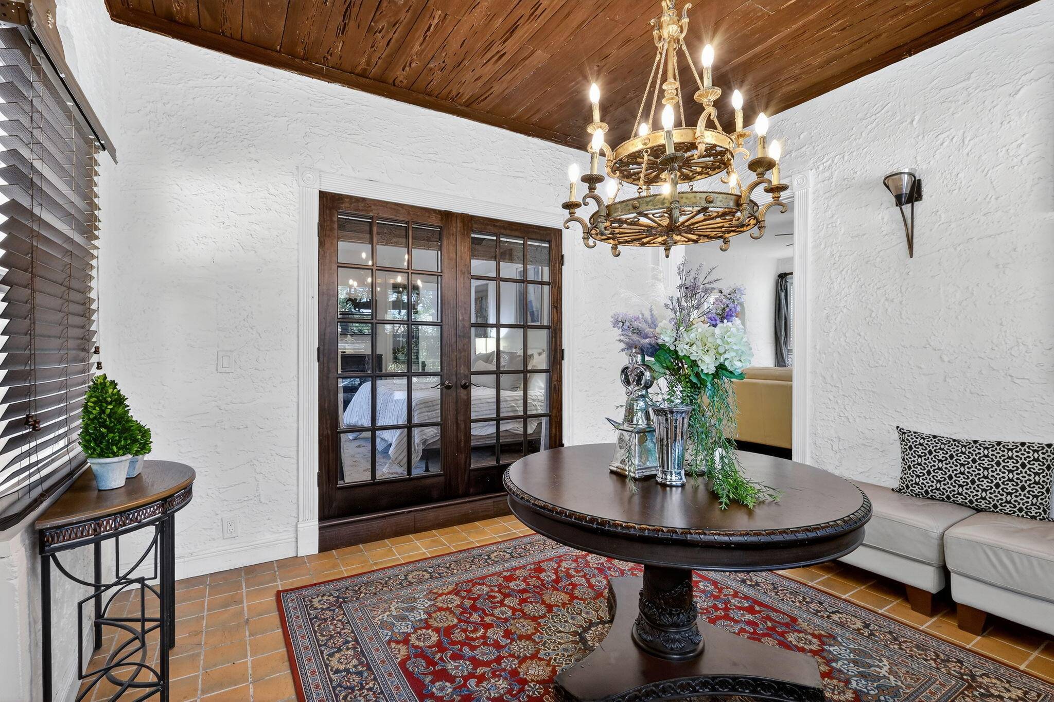 Unique Compound Opportunity Motivated Sellers !