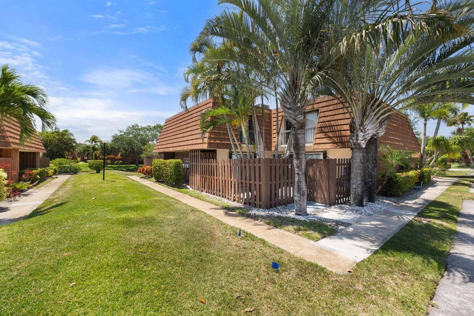 Welcome to your dream riverfront community in the heart of Jupiter, Florida !
