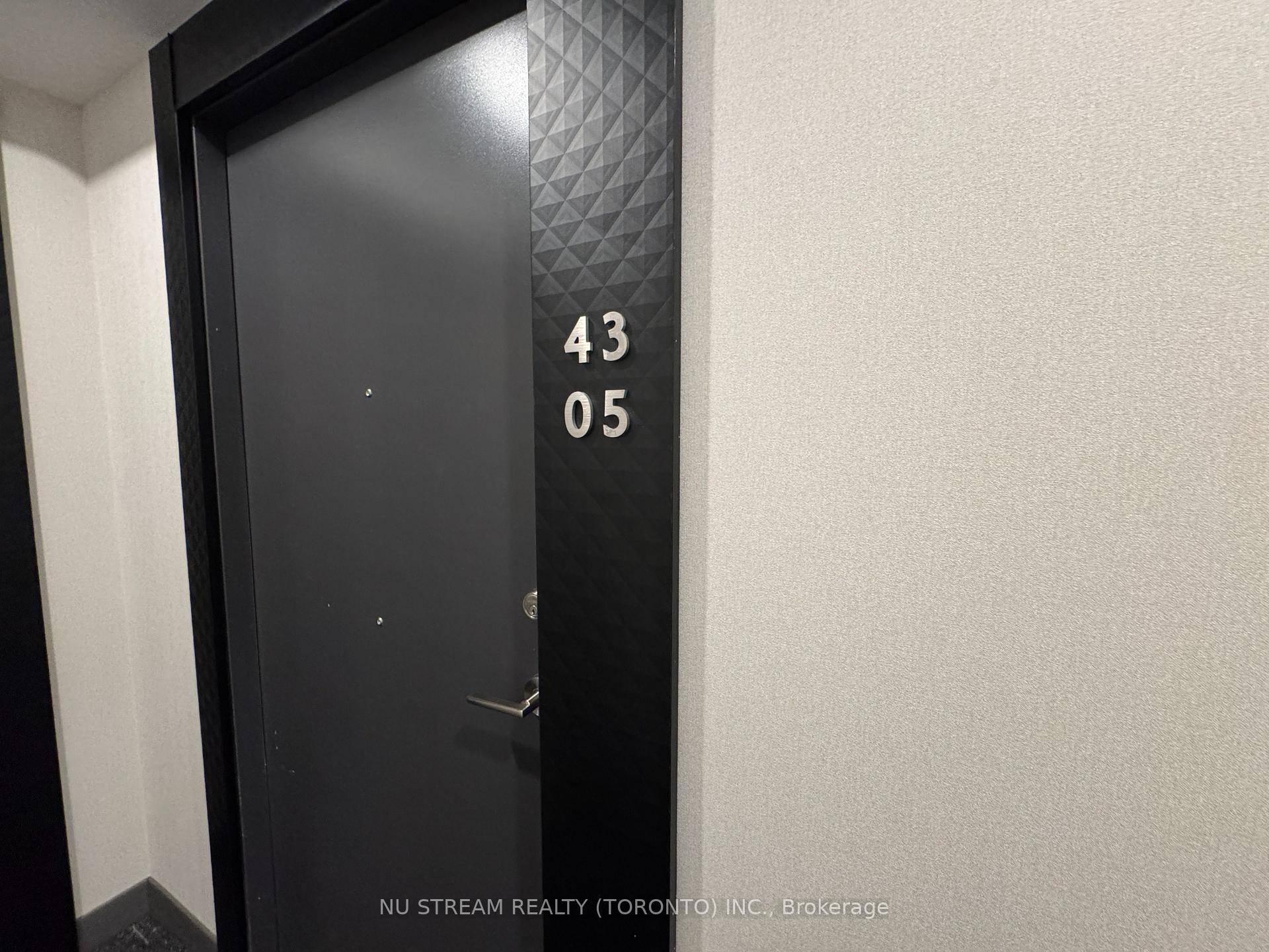 Brand New Luxury 43 floor One Bedroom Unit, Located at Prime Downtown Core Location Yonge amp ; Wellesley Opne Concept Suite Layout.