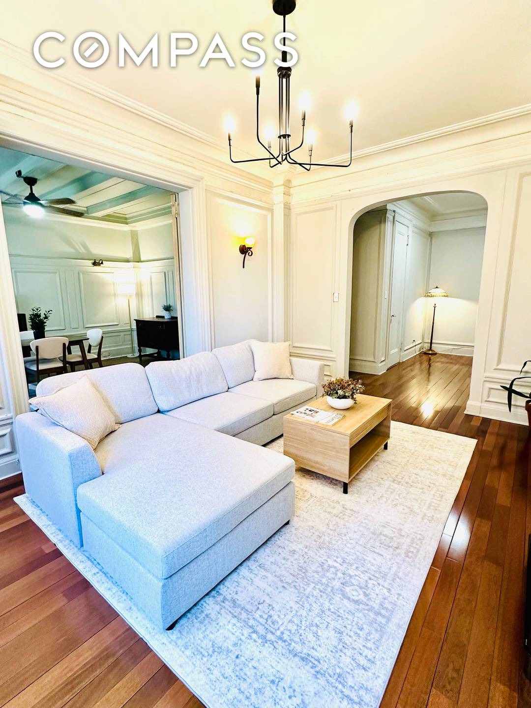 Own a piece of history in a timeless prewar building in the Upper West Side of Manhattan.
