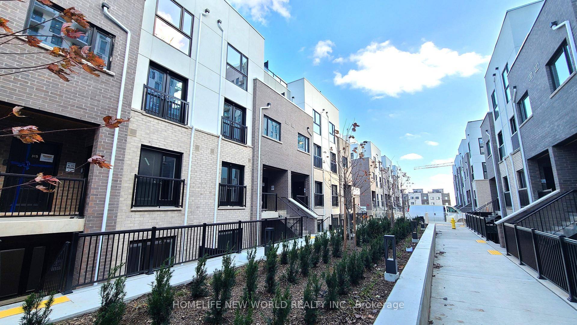 Welcome to Minto Oakvillage Townhome, freshly re painted 1002sq.