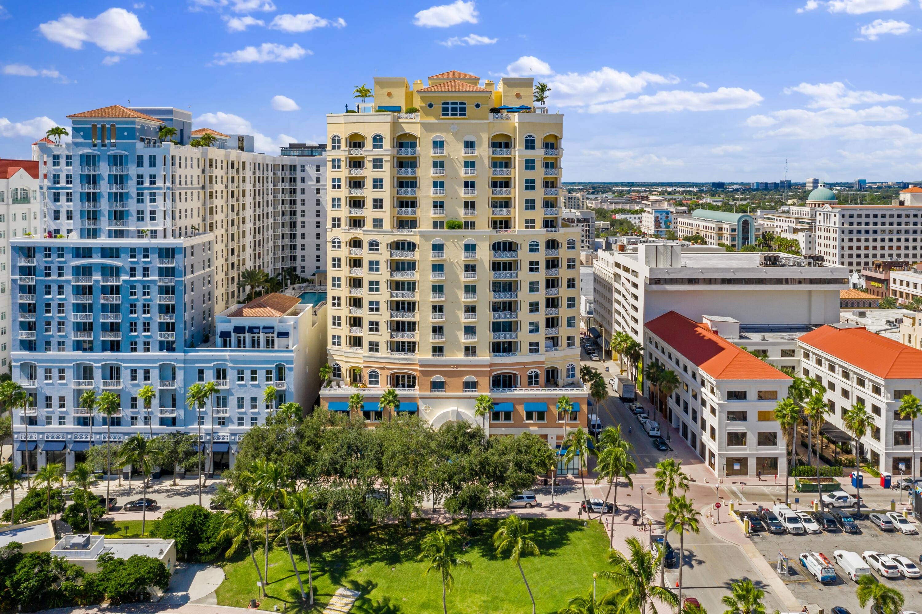 Welcome Home to Esplanade Grande, only 1 block south of Clematis near Meyer Amphitheater.