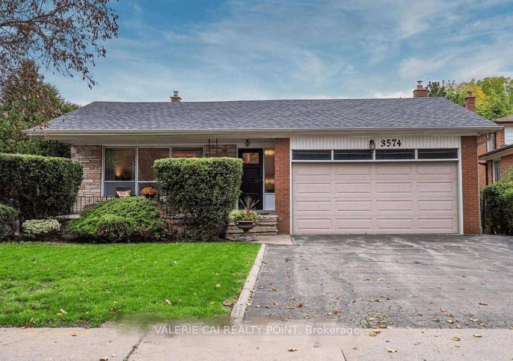 Fantastic Opportunity To Own A Rarely Offered Property In Coveted Applewood Hills !